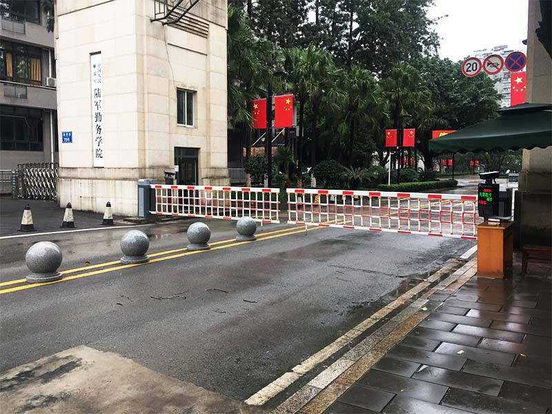 傳統(tǒng)停車場(chǎng)進(jìn)行車牌識(shí)別系統(tǒng)改造需要注意哪些？